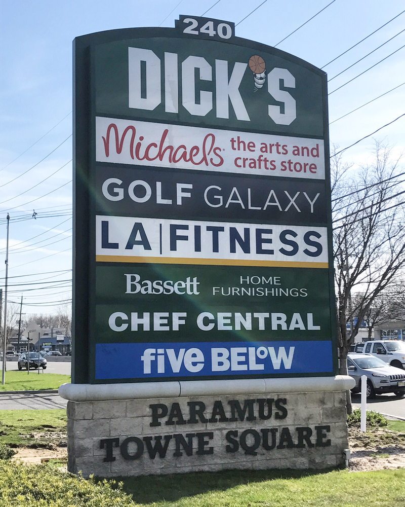 Paramus Towne Square