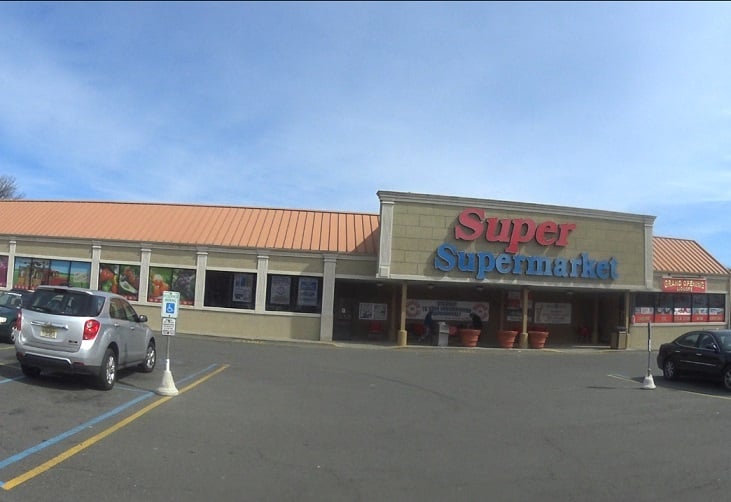 Super Supermarket