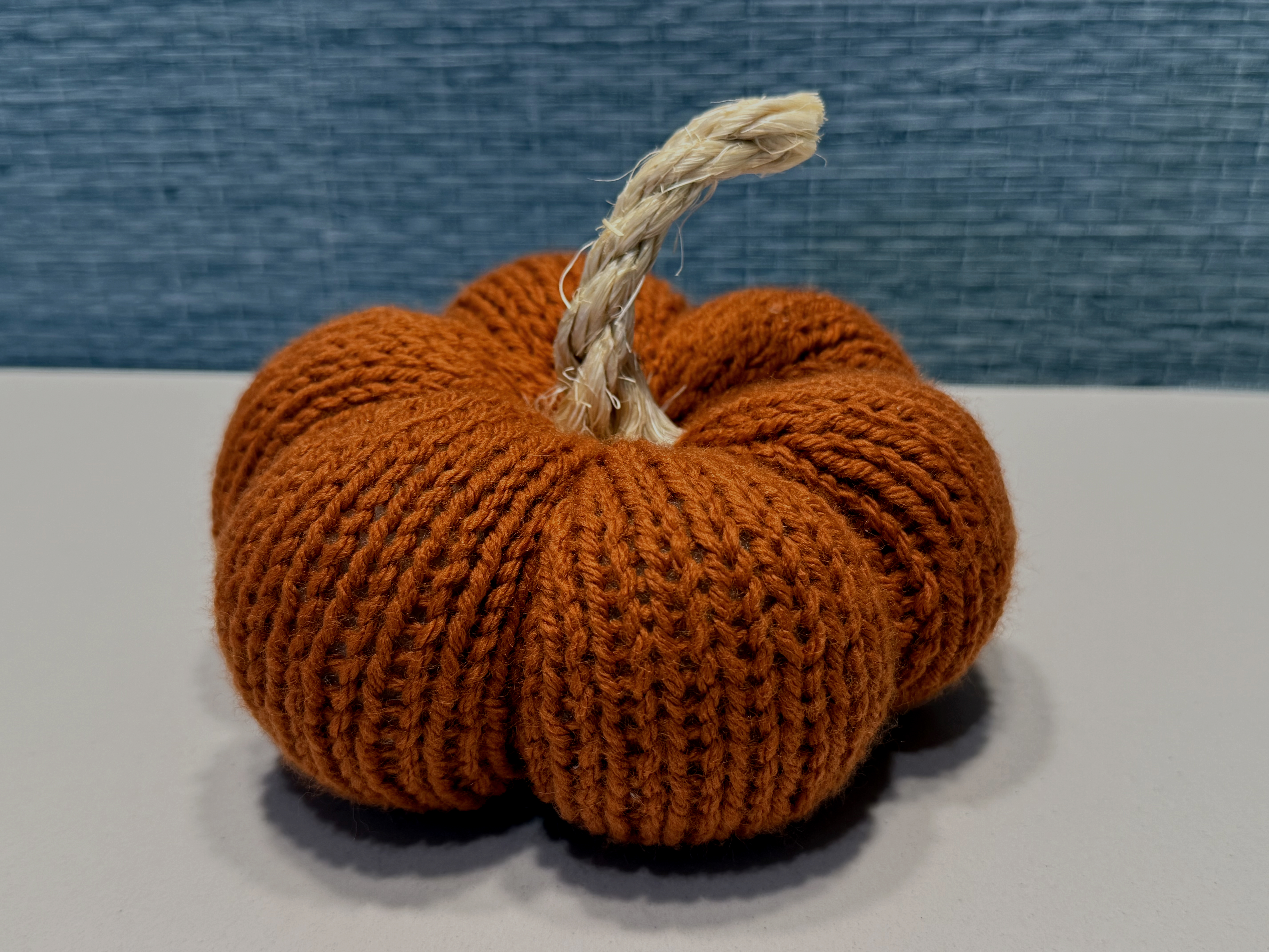 Knit a pumpkin