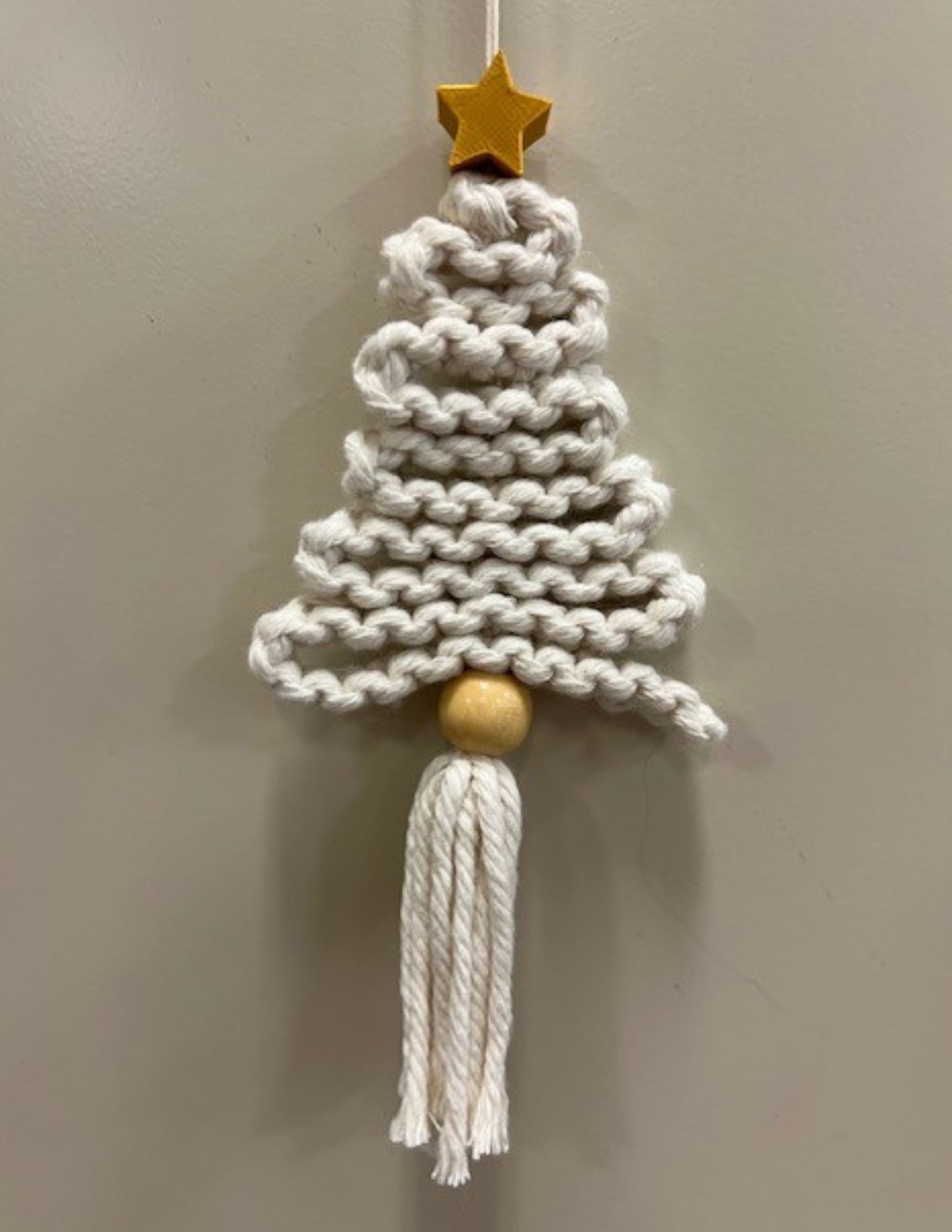 Teen Macrame with Ms. Ji