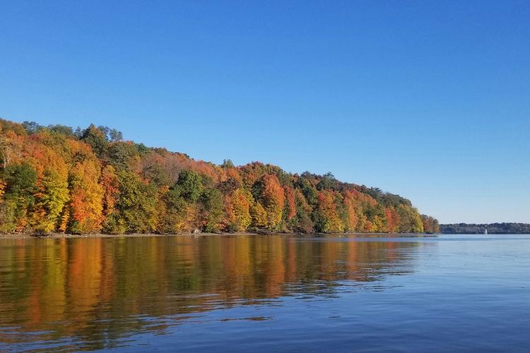 Beacon and Hudson River Sightseeing Cruise NEW
