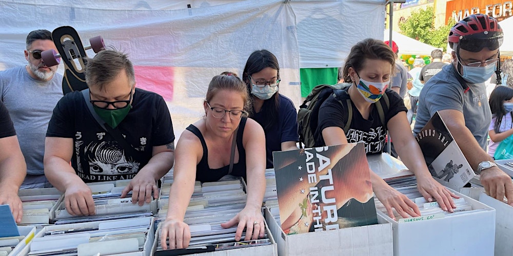 VINYL RECORDS! Jersey City Record Riot! An outdoor vinyl mkt Sat June 28th