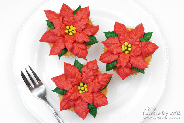 Cupcake Bouquet Workshop - Poinsettias