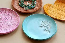 Teen Craft: Airdry Clay Trinket Dishes (Gr 6-12)