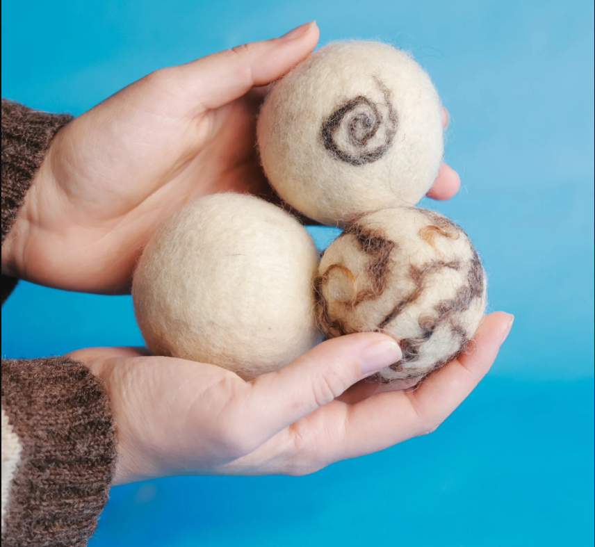 Make Your Own Felted Dryer Balls with Clover Folk Studios