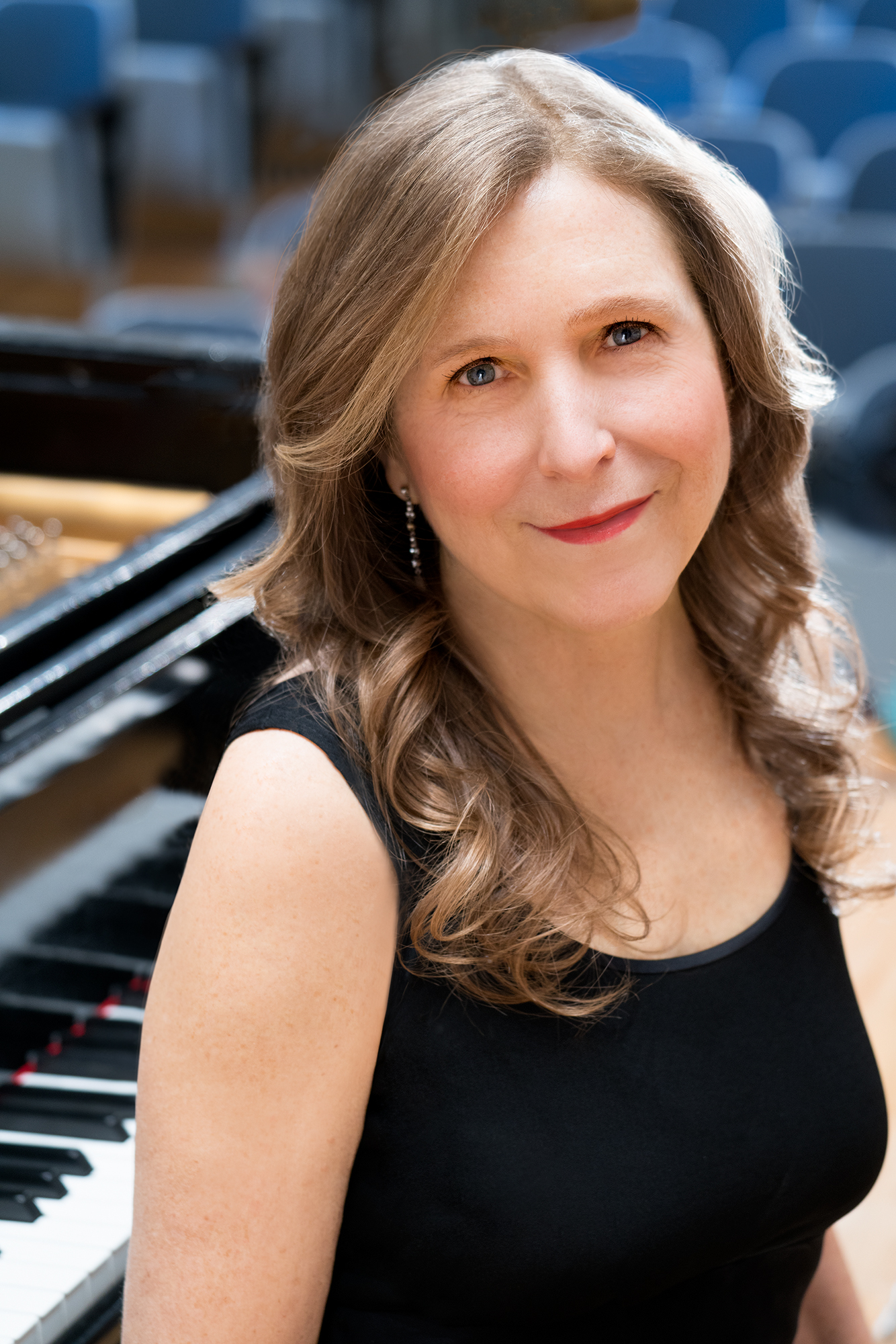 Music on a Sunday Afternoon: Carolyn Enger, Pianist