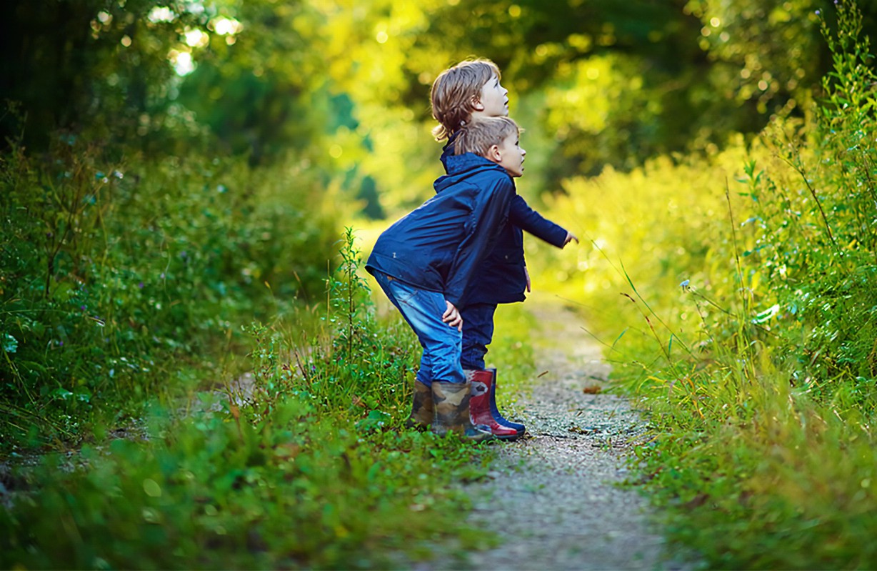 Spring Nature Walk & Craft