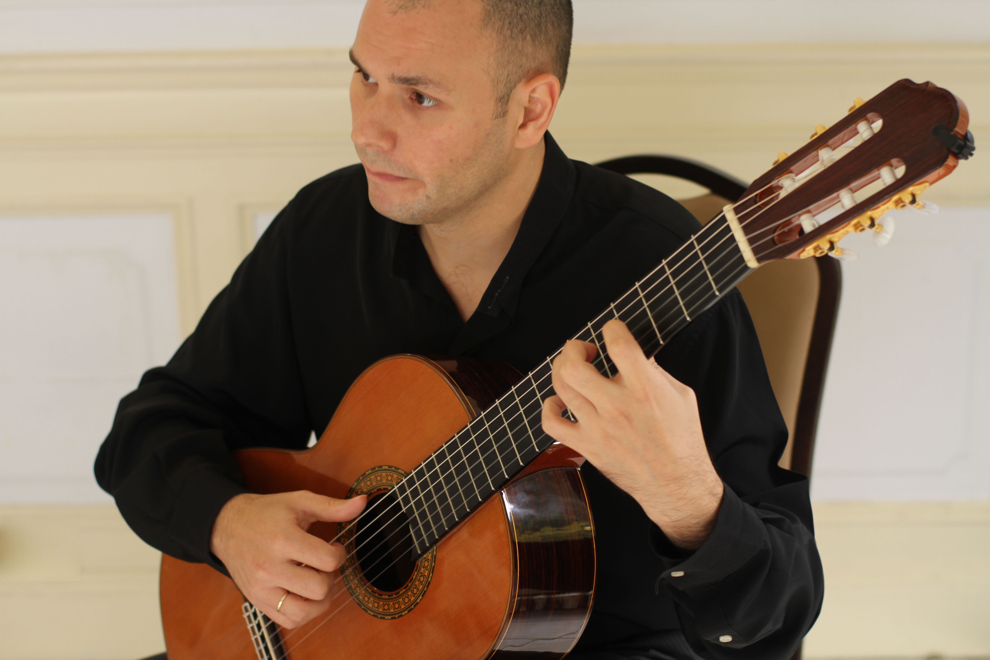 Live Concert: Guitar Recital by Carlos Pavan