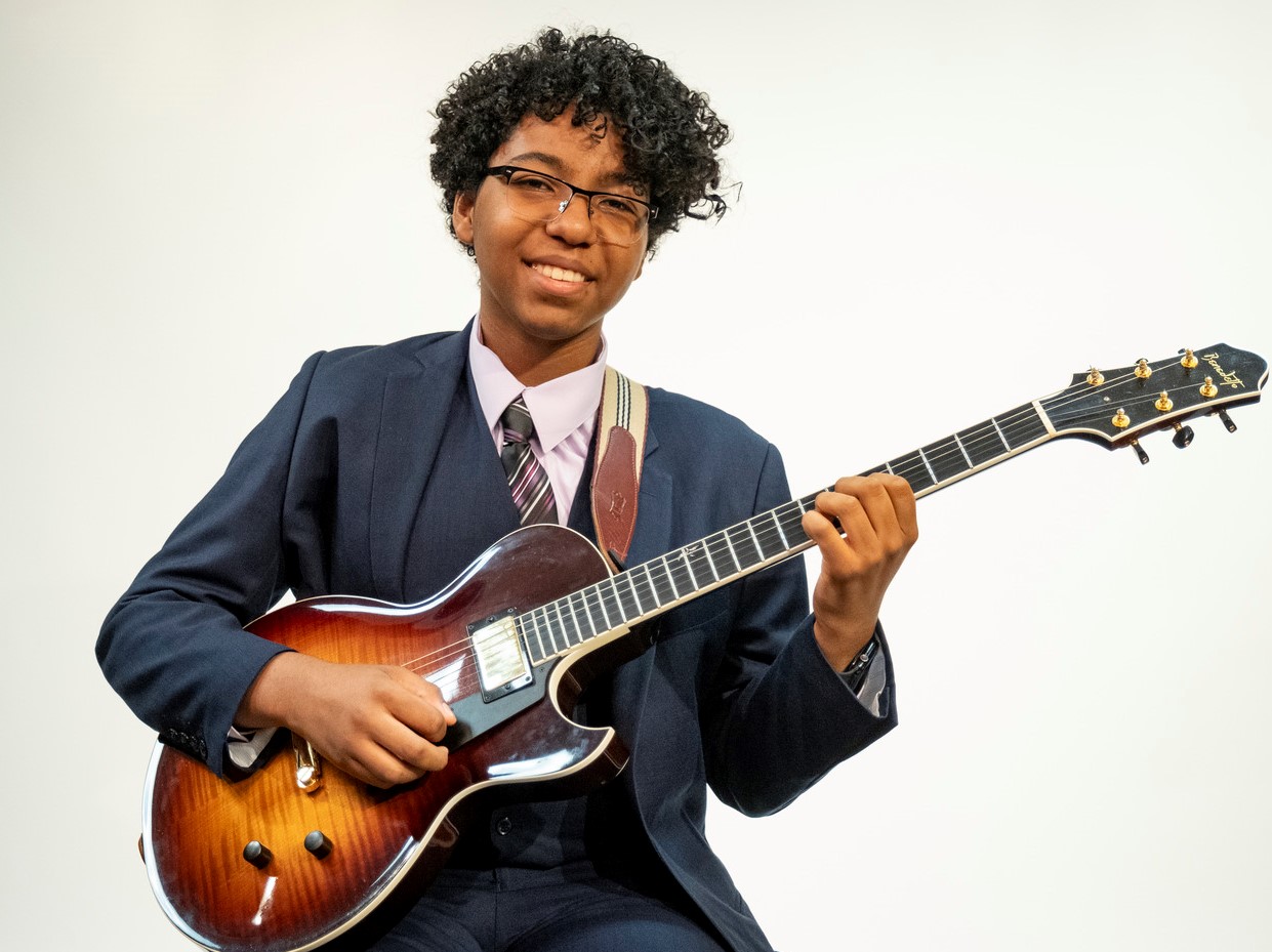 Sunday Sessions - Marel Hidalgo