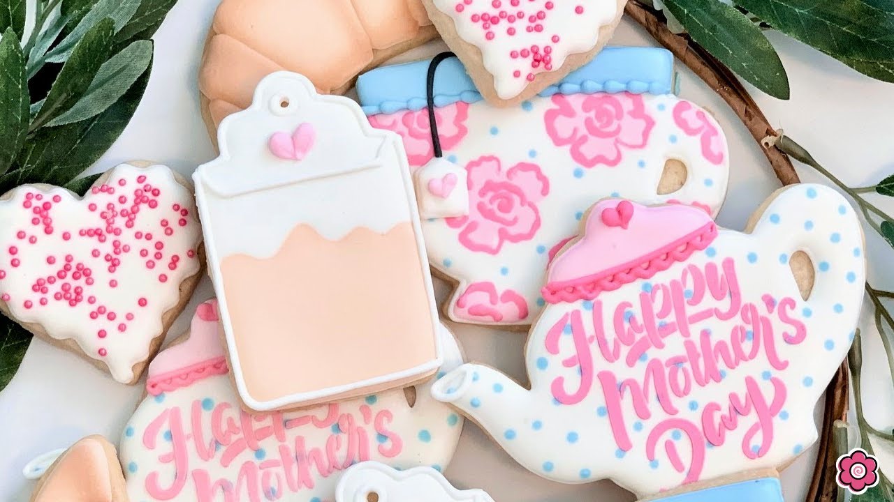 Mother's Day Cookie Decorating